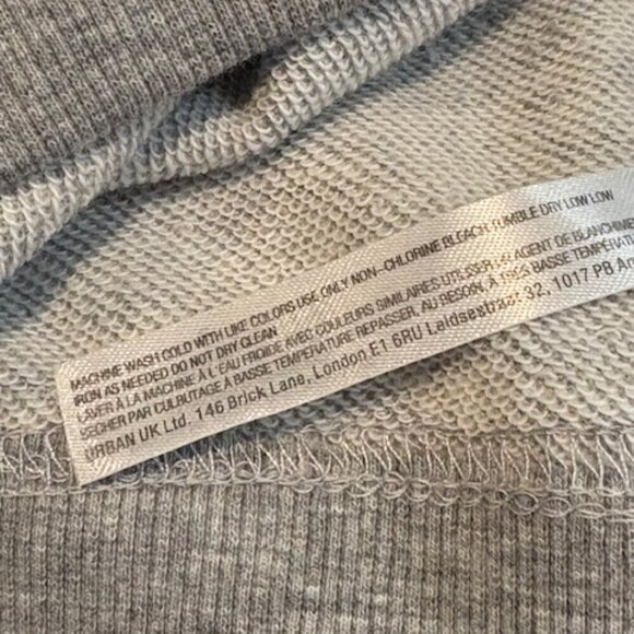 Out From Under Deep-V Pullover Hoodie Sweatshirt in Grey – Size Small – NWOT - Picture 7 of 7